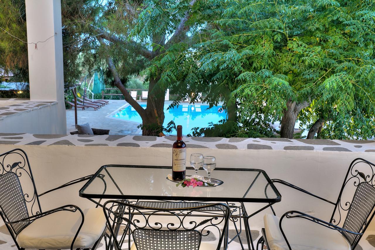 Tzane Studios & Apartments - Steps Away From Golden Beach Chrisi Akti  Exterior photo